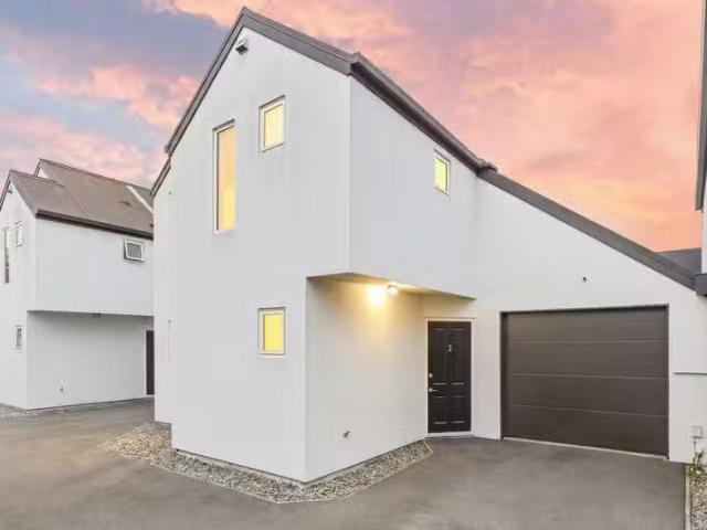House for sale in Heathcote, Canterbury
