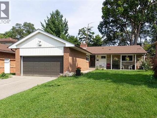 House for sale in Oakville, Ontario