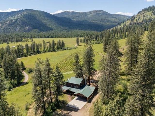House for sale in Kettle Falls, Washington