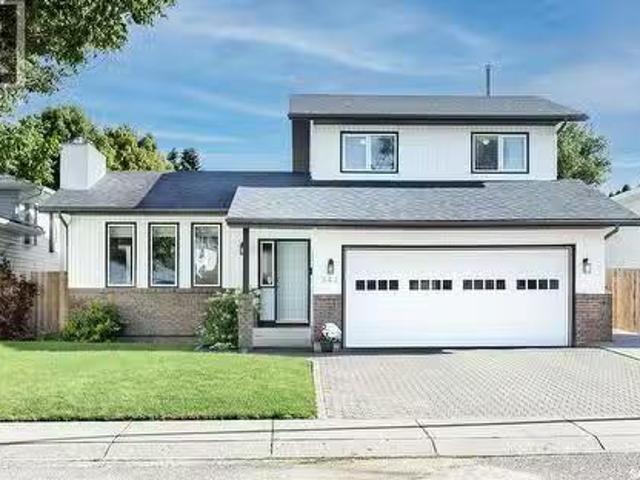 House for sale in Saskatoon, Saskatchewan
