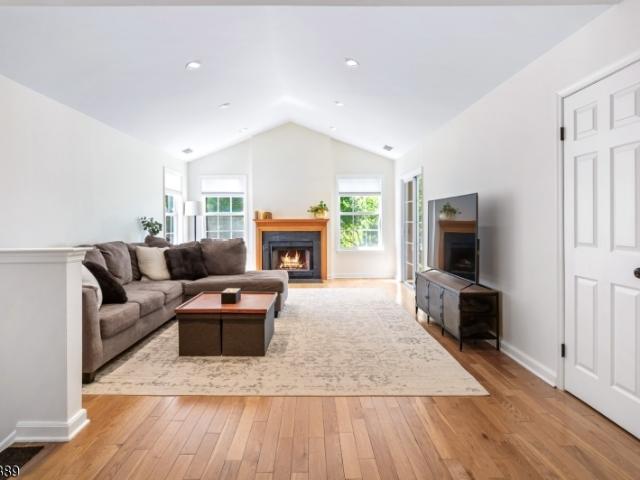 Condo for sale in Piscataway, New Jersey