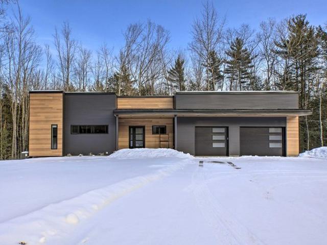 House for sale in Green Lake, Michigan
