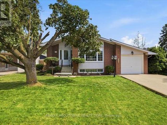 House for sale in Burlington, Ontario