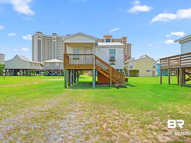 House for sale in Gulf Shores, Alabama