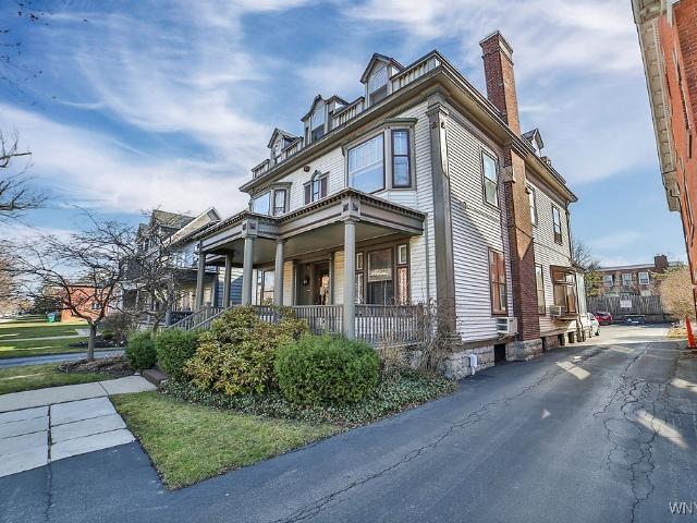 Commercial for sale in Buffalo