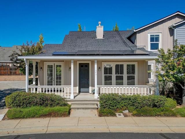 Townhouse for sale in Murphys, California