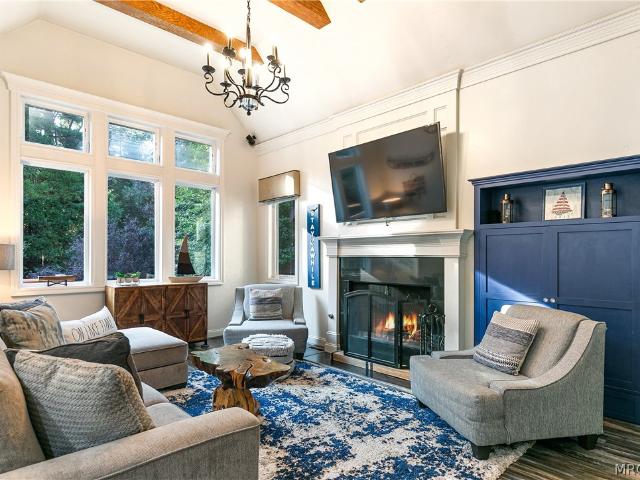 House for sale in Cedar Glen, California