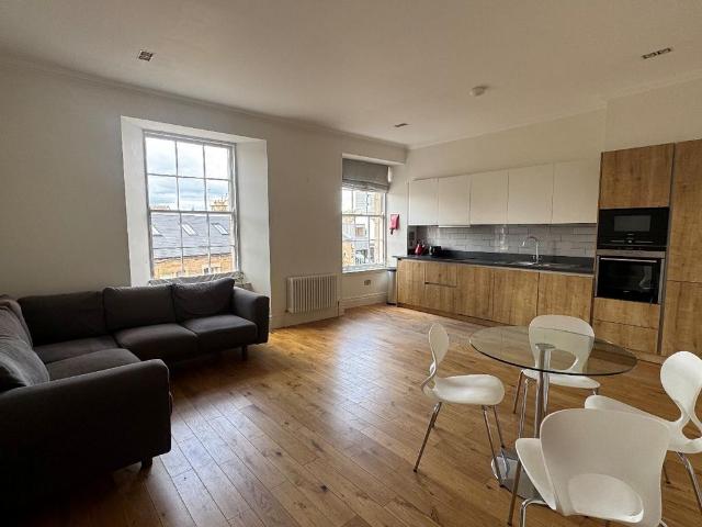 Apartment for rent in Silvermills, Scotland