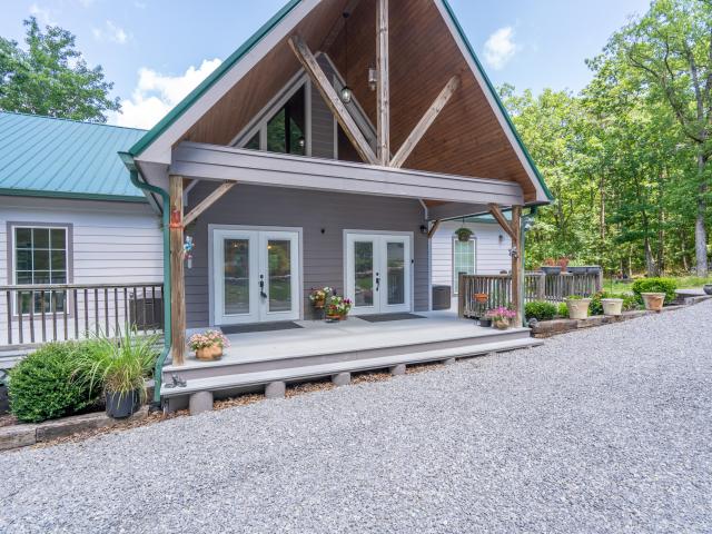 House for sale in Menlo, Dade County