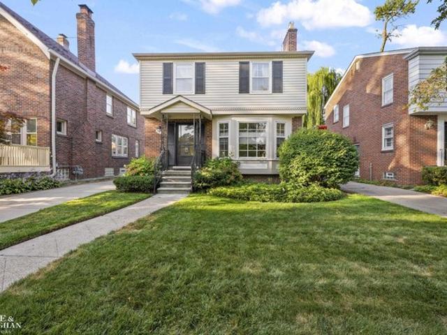 House for sale in Grosse Pointe, Michigan