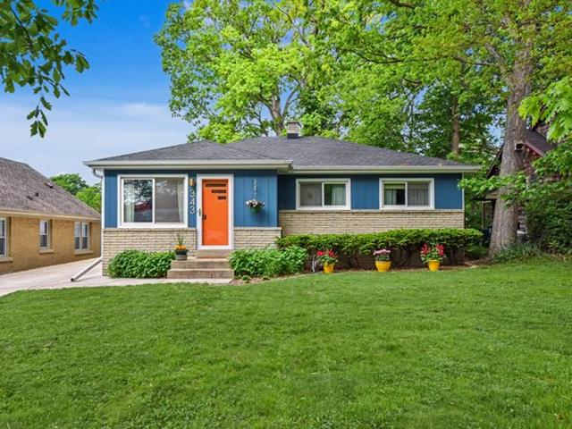 House for sale in Underwood Parkway, Wauwatosa