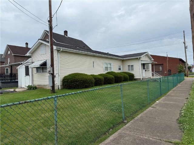 House for sale in Latrobe, Pennsylvania