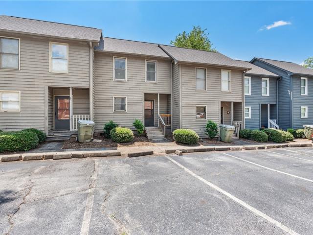 Townhouse for sale in Clemson, South Carolina