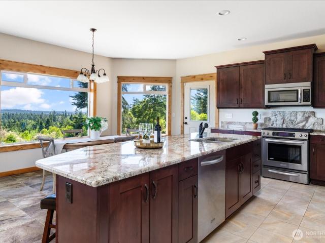 House for sale in Oak Harbor, Washington