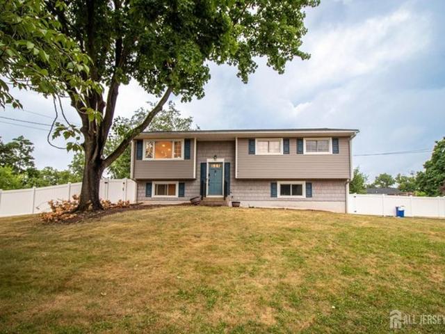 House for sale in Piscataway, New Jersey