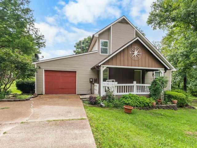 House for sale in Ark