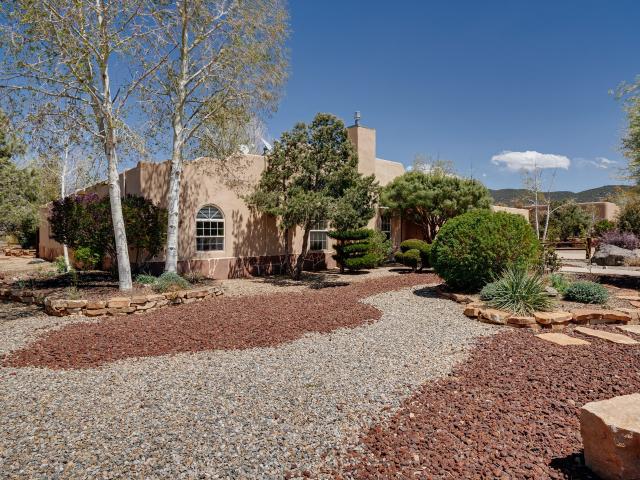 House for sale in El Prado, New Mexico