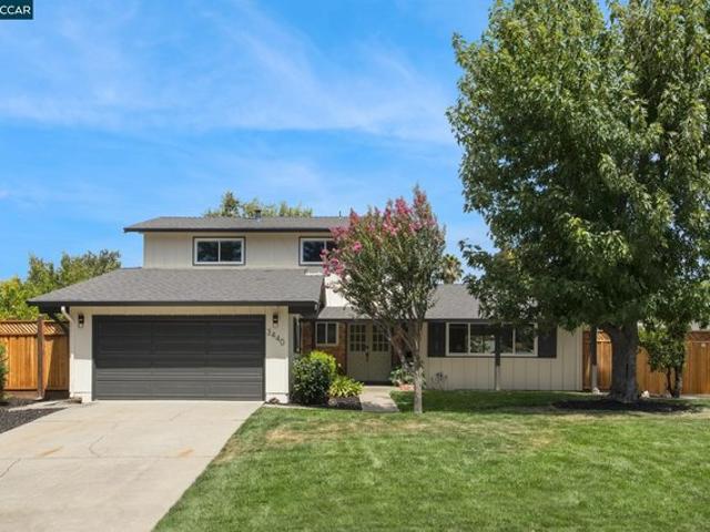 House for sale in The Woodlands, Walnut Creek