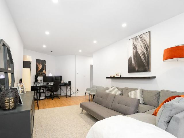 Apartment for rent in St. Leonard's, Quebec