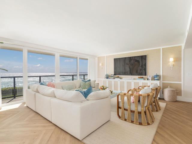 Condo for sale in Palm Beach, Florida