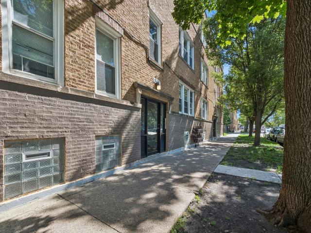 Condo for sale in Chicago Park, Illinois