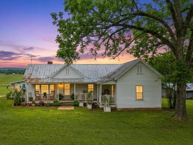 House for sale in Four Oaks, North Carolina
