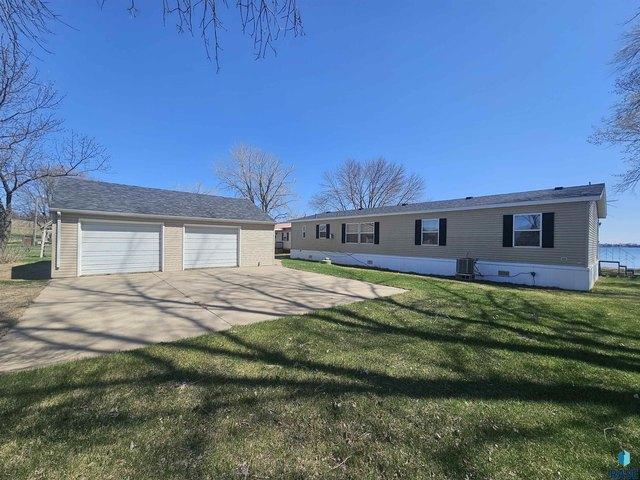 House for sale in Wentworth, South Dakota