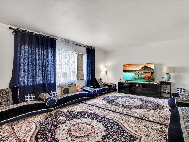 Condo for sale in Chicago Park, Illinois
