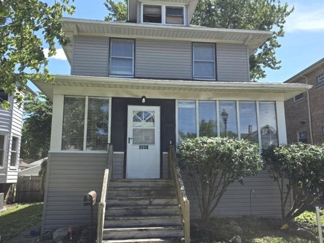 House for sale in Berwyn, Illinois
