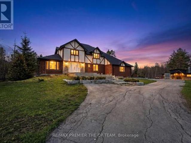 House for sale in Amaranth, Central Ontario