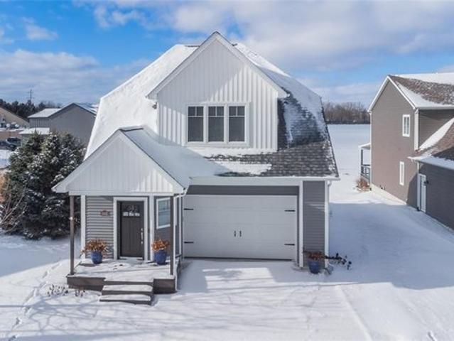 House for sale in Fenton, Michigan