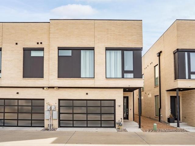 Townhouse for sale in Richardson, Texas