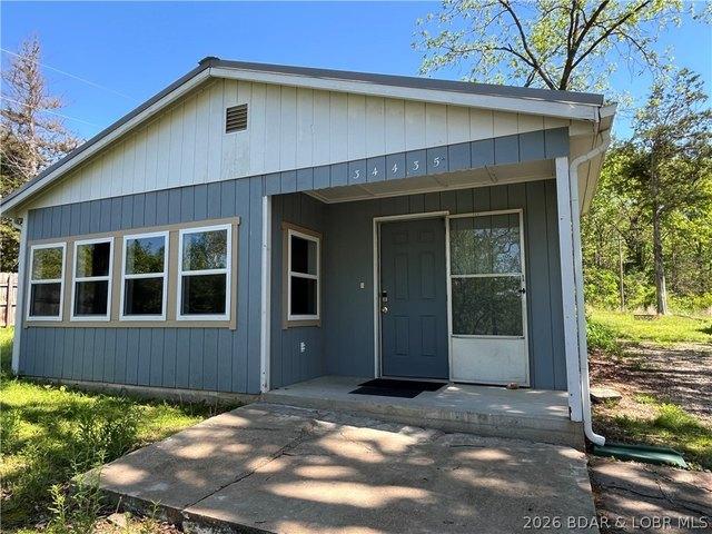 House for sale in Stover, Missouri