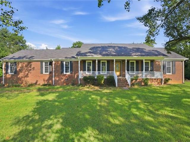 House for sale in Alamance, North Carolina