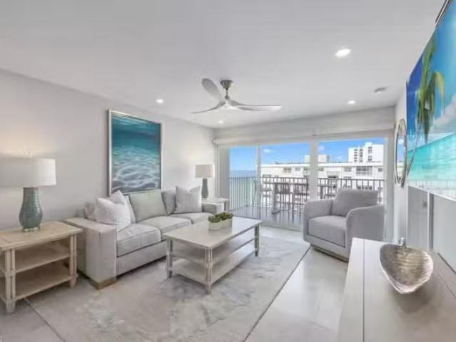 Condo for sale in Naples Condo for sale in Naples