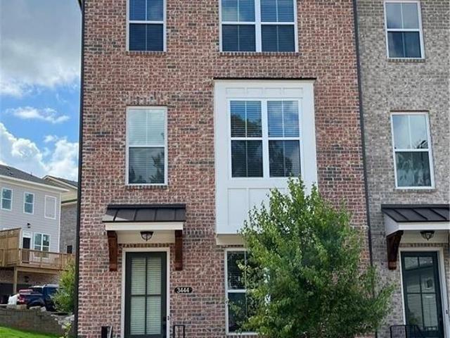 Townhouse for rent in Suwanee