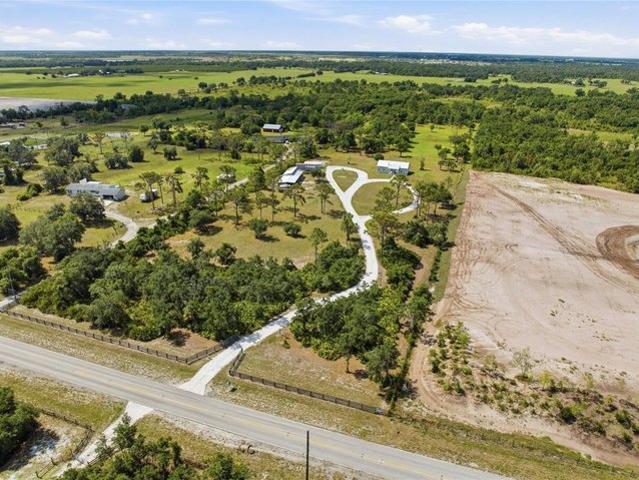 House for sale in Myakka City, Florida