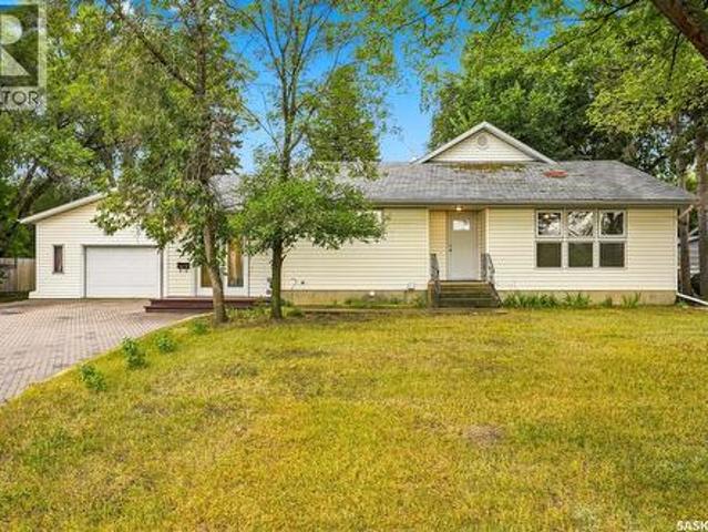 House for sale in Agpro Industrial, Saskatoon