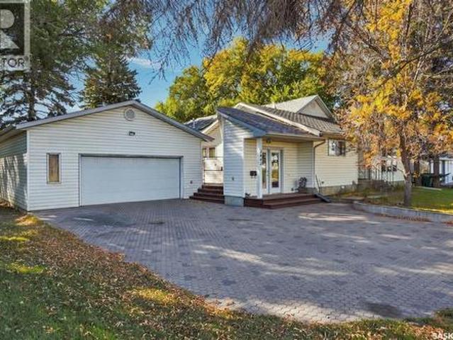 House for sale in Agpro Industrial, Saskatoon