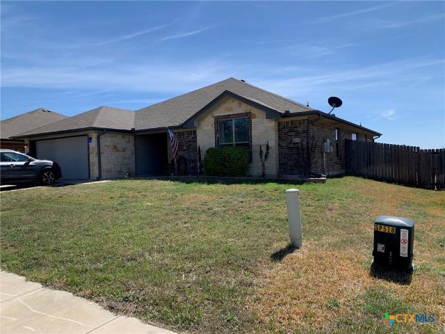 House for sale in Briggs, Texas