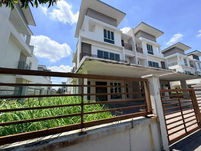 Residential House for sale in Selayang, Selangor