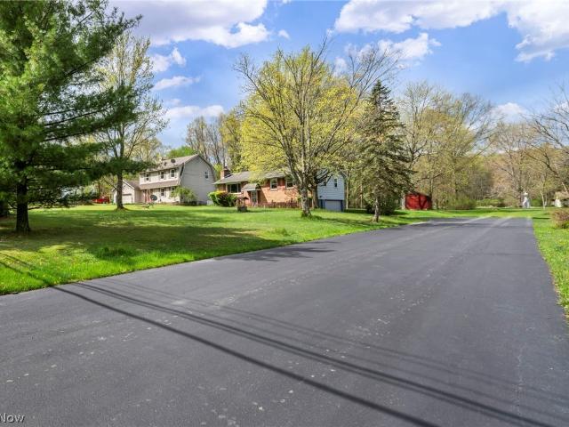 House for sale in Mc Donald, Ohio