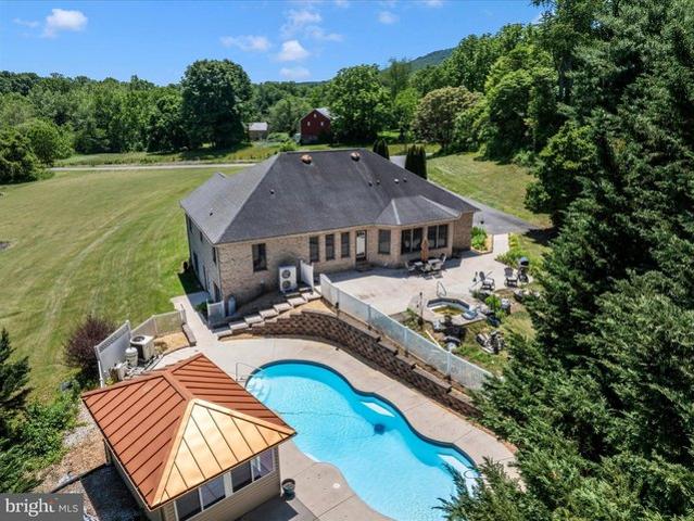 House for sale in Rohrersville, Maryland