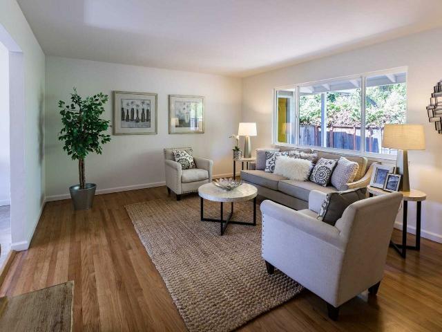 Duplex for sale in Redwood City Duplex for sale in Redwood City
