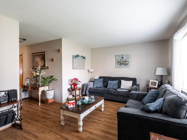 House for sale in Greenfield Park, Wisconsin
