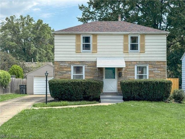 House for sale in Youngstown, Ohio