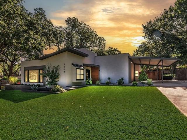House for sale in Grapevine, Texas