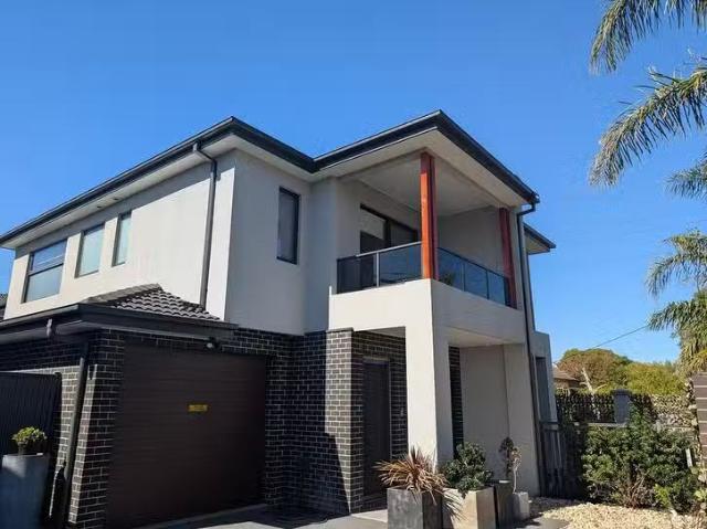House for rent in Tullamarine, Victoria