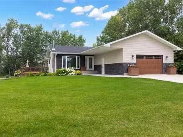 House for sale in Steinbach, Manitoba
