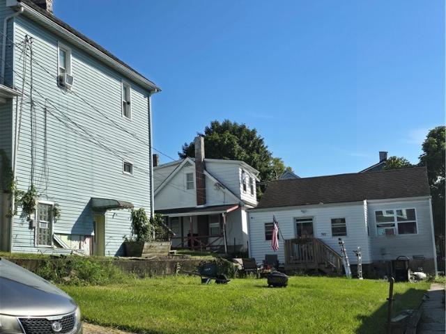 House for sale in New Kensington, Pennsylvania